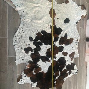 cowhide rug